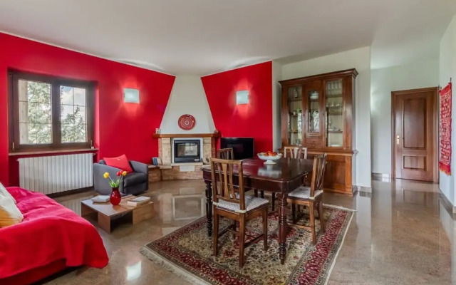 Panorama Villa Nestled Among the Vineyards Langhe