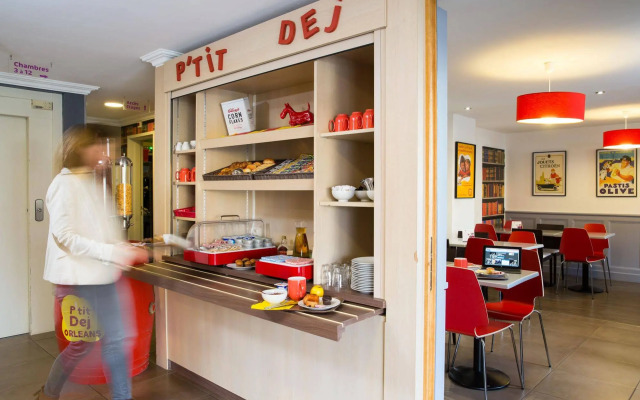 Kyriad Direct Orleans Ouest