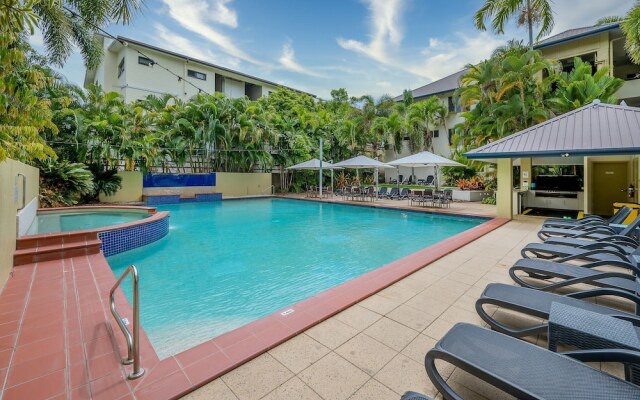18 Central Plaza Port Douglas