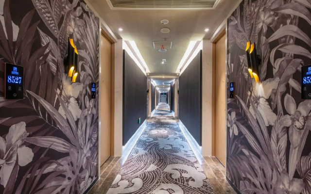 Metrical Hotel