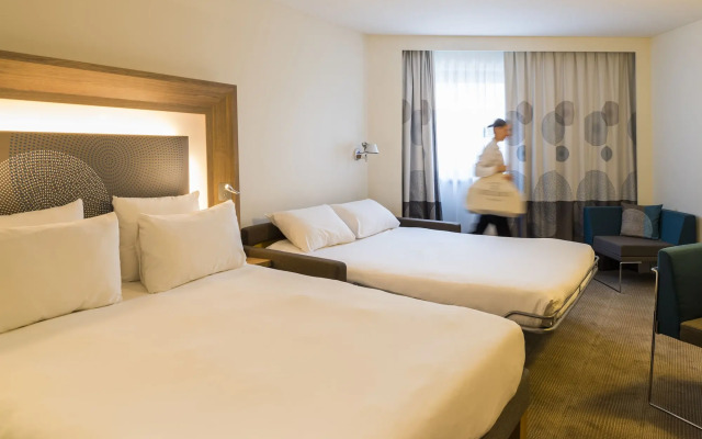 Отель Novotel Paris Les Halles