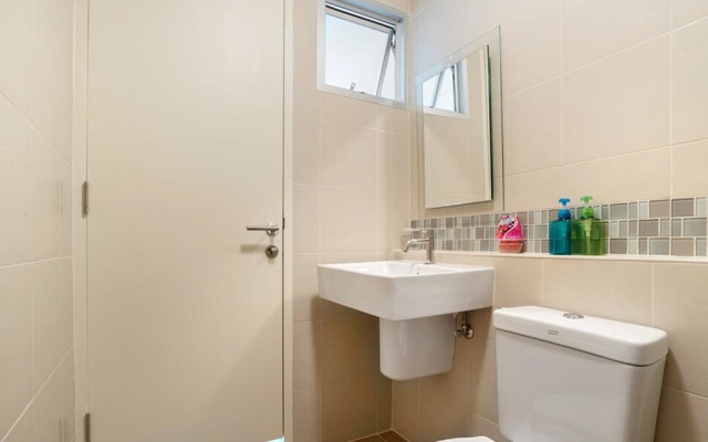 Baan Peang Ploen By Favstay – Bathroom – Hua Hin