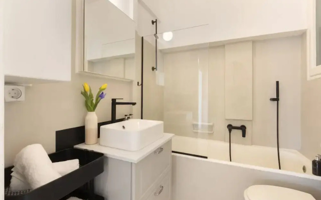 Meliti Apartment in Plaka