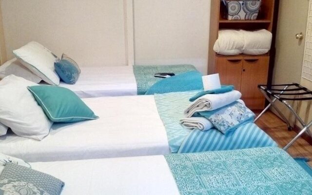 Hostal Rotonda Atenas