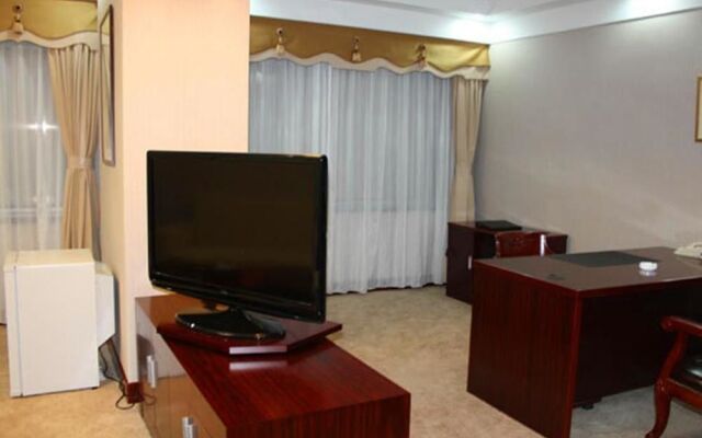 Financial Hotel Yantai