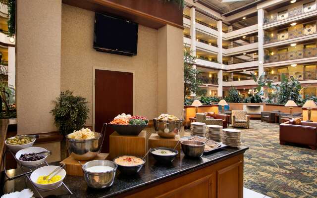 Embassy Suites by Hilton Lexington/UK Coldstream