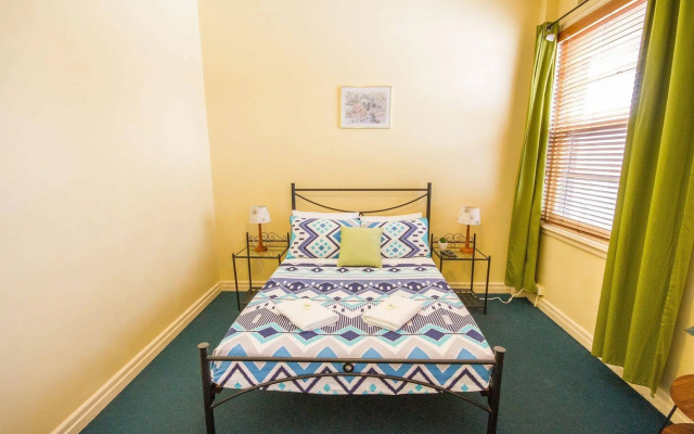 Grand Hotel Rockdale