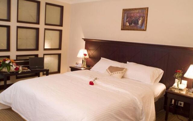 Tulip Inn Olaya House