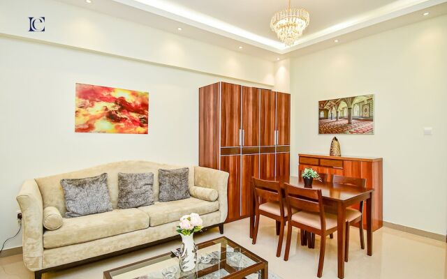 PRL Spacious studio with closed kitchen