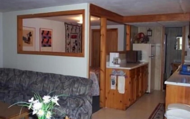 Lake Winnipesaukee Motel