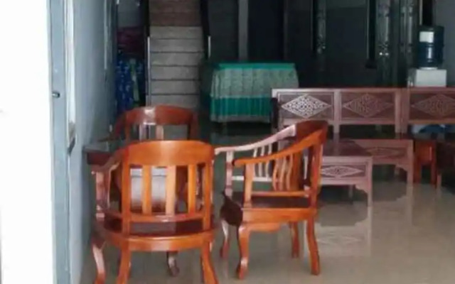 Losmen Al-Mukkaromah