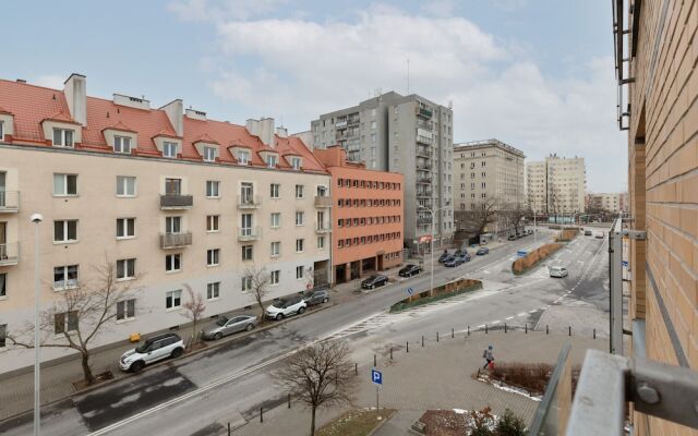 Apartment Polkowska Warsaw by Renters