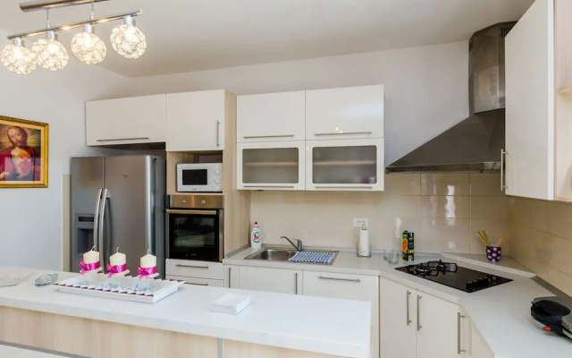 Villa in Gruda With Swimming Pool