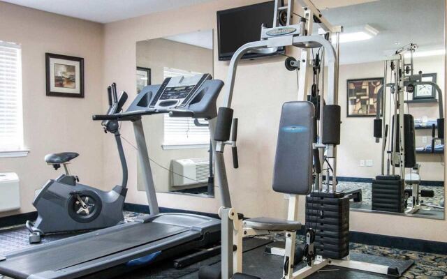 Suburban Extended Stay Hilton Head