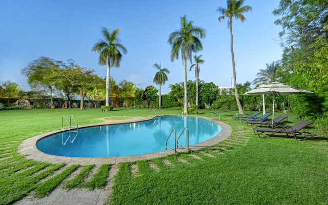 Cama Hotel