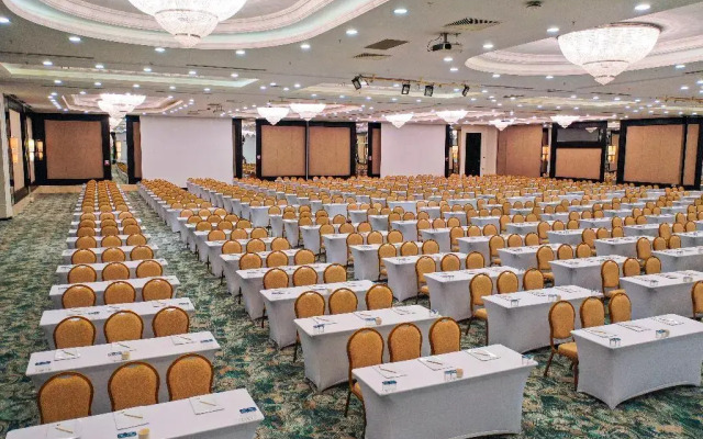 Juju Premier Palace 