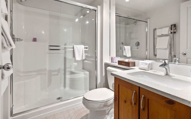 Blackcomb Springs Suites by CLIQUE