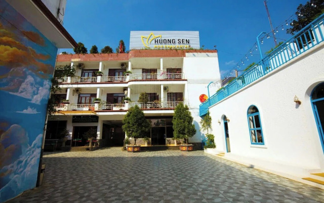 Huong Sen Hotel Moc Chau - BAY LUXURY