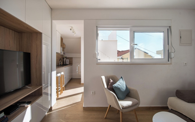 Adriatic Above Apartment by DuHomes