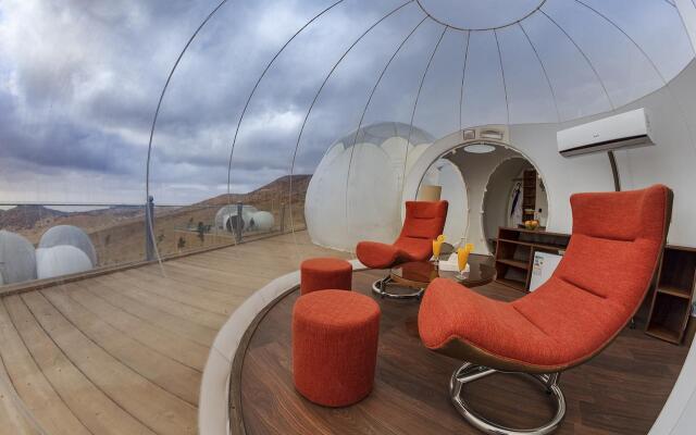 Petra Bubble Luxotel