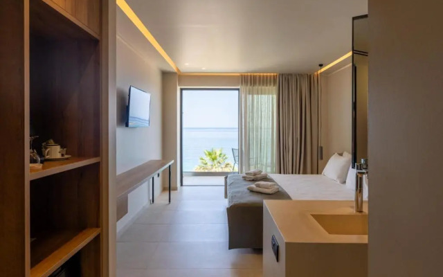 PHEIA, Vriniotis Resorts