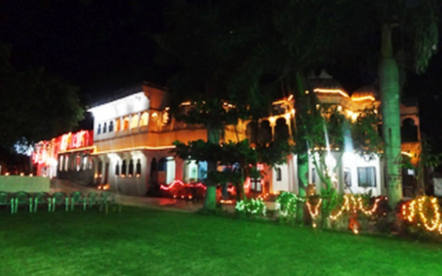 Devendragarh Palace (As a Luxury Paying Guest House)