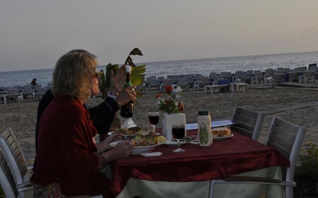 Azak Beach Hotel