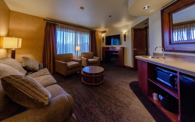 Lodge At Feather Falls Casino