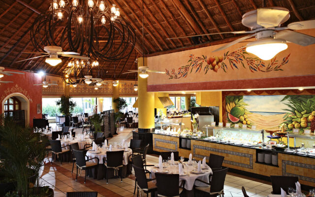 Bahia Principe Vacation Rentals-Green 3-Two-Bedroom Villas