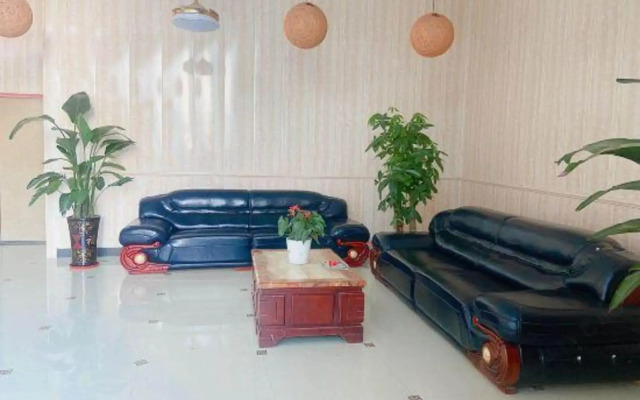 Dongguan Xinyi Business Hotel (Xingtai Academy)