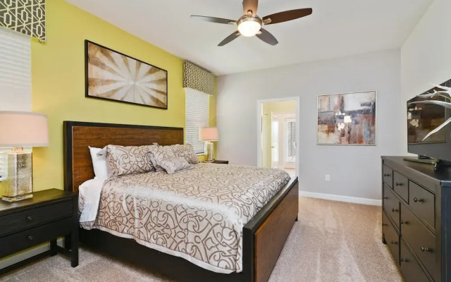 Rolling Skies by VillaDirect