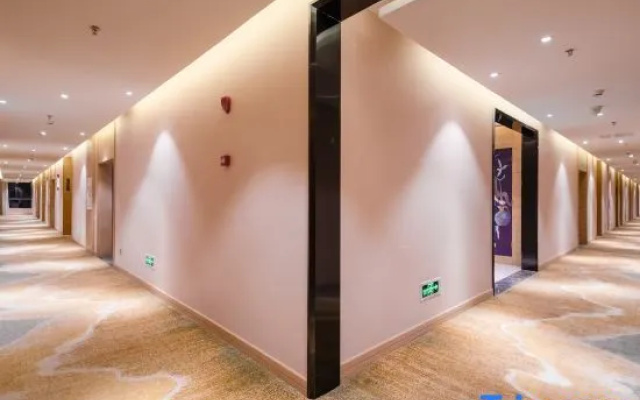 Yiyu Holiday Hotel