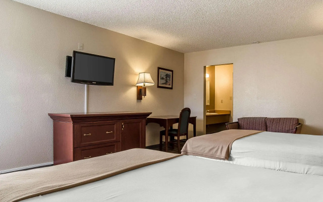 Rodeway Inn Cheyenne I-80 East