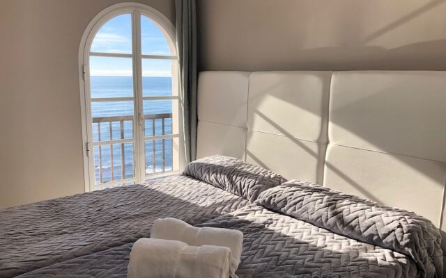 Apartment on the beachfront