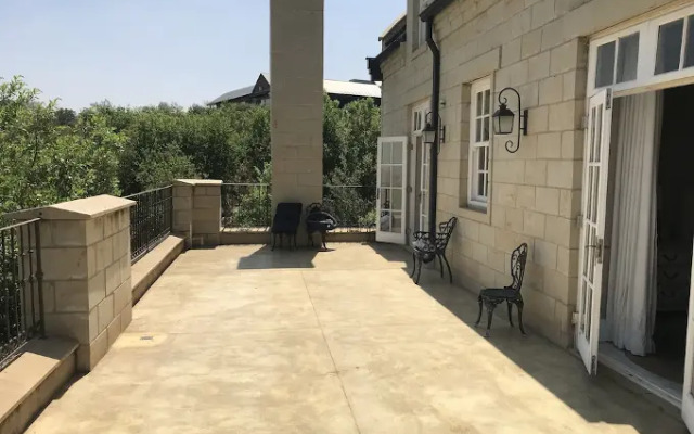 Creek Lane Guest House