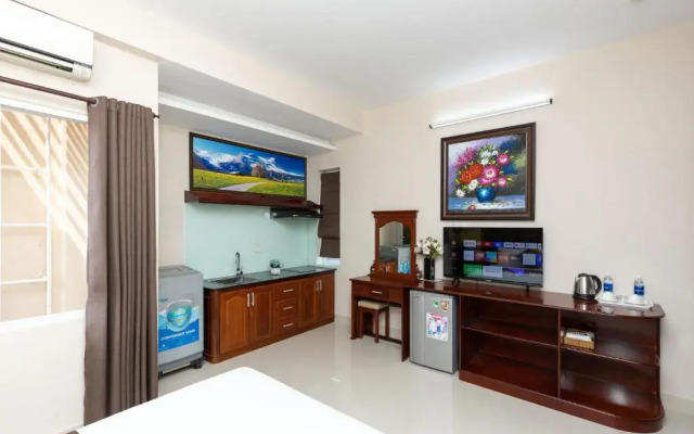 Queen Garden Hotel