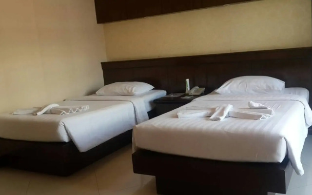 Rayaburi Hotel Patong