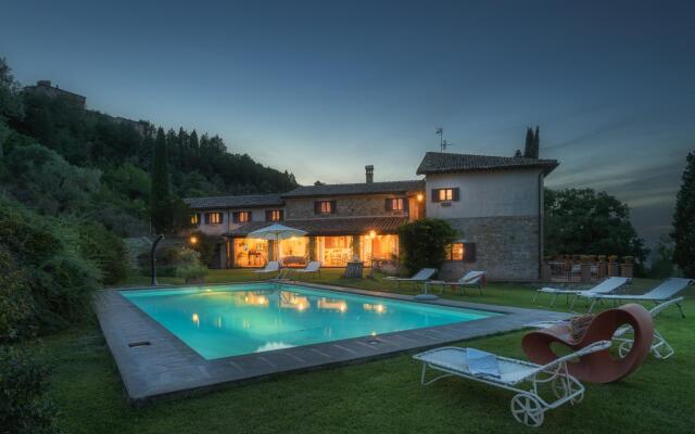 Pg-l188-lmne0at - Hostal de Todi 12