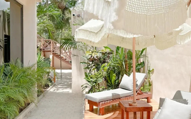 La Veleta Luxury Condos