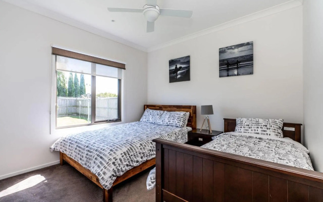 Surfside Lakeviews - Free Wifi