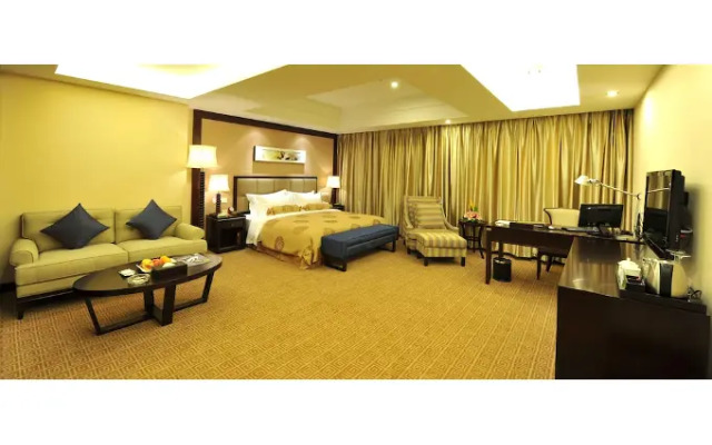 Nanjing Greenland Yuhao Hot Spring Hotel