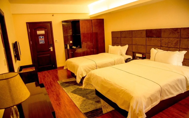 Jingtu hotel zhanjiang dingsheng plaza store