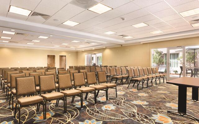 Homewood Suites Atlanta Airport North