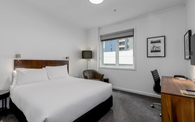 Alto Hotel on Bourke – Guest Rooms – Melbourne