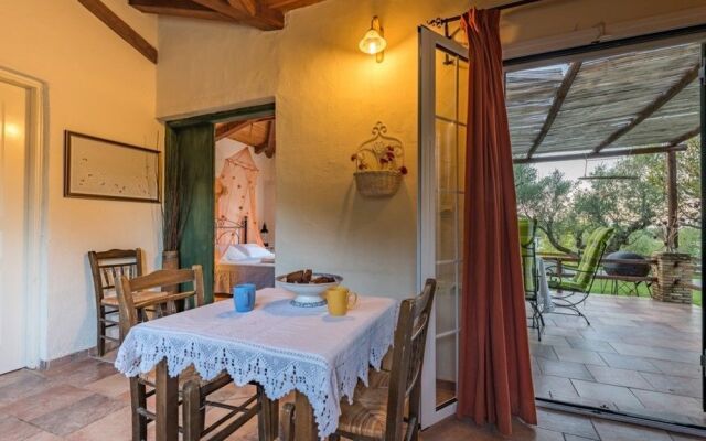 Ilyessa Cottages