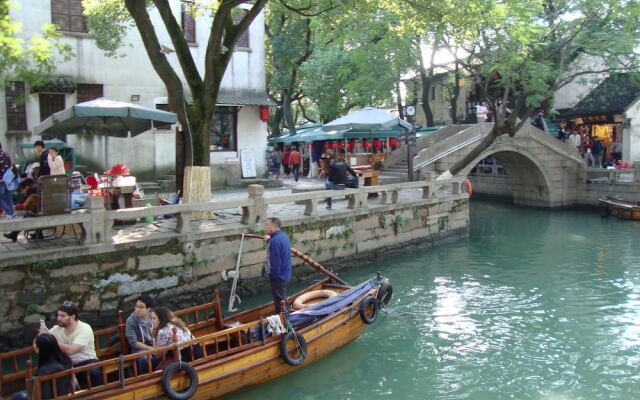 Tongli Three Bridge Villa