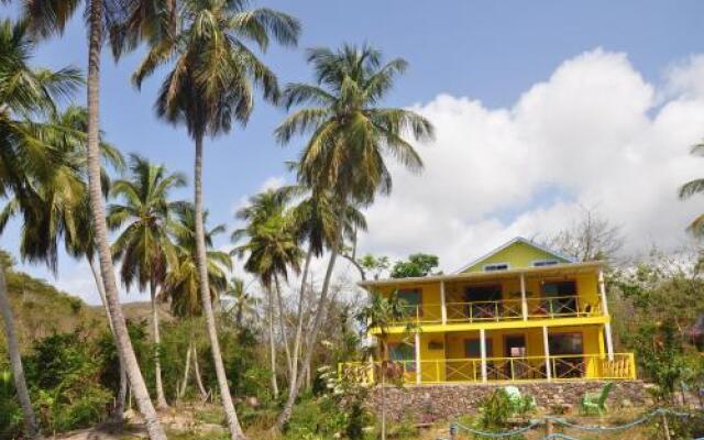 Yellow Home Casa Baja