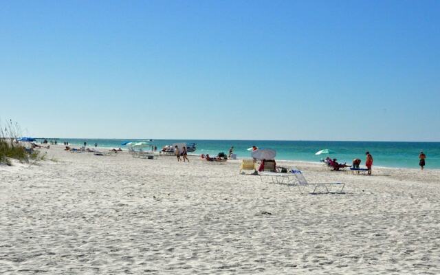 240 Bradenton Beach Club