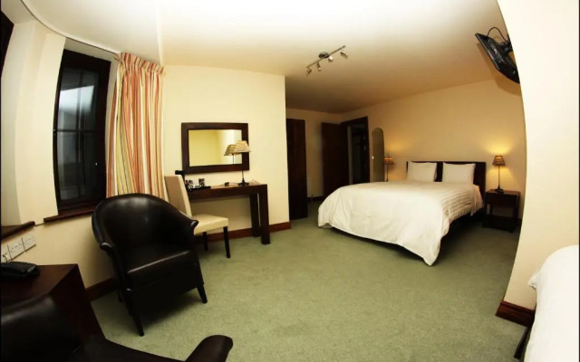 All The Twos B&B Clifden