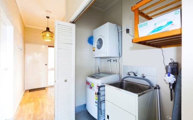 Summit 11 - Fabulous views and location